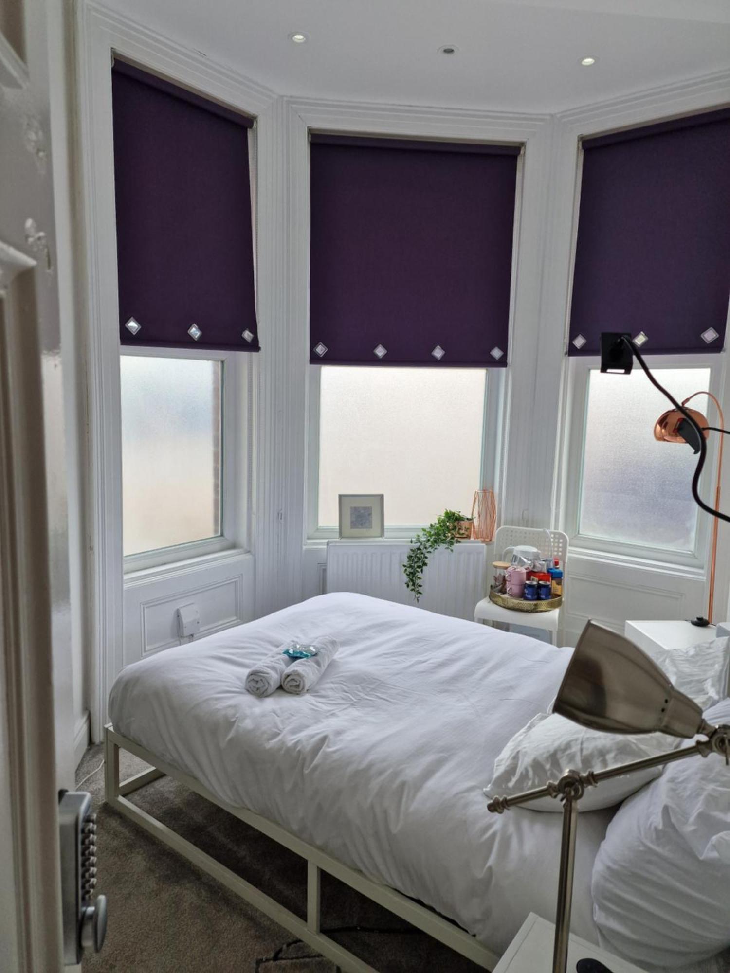 Hostel Aunty Katie'S House, Ni Tourist Board Certified & Located On The Main Oldpark Road To Belfast, With Free Continental Breakfast & Free Ultra Fast Sky Internet, Free Sky Sports & Free Sky Cinema, Self-Check In After 10Pm Gmt Exterior foto